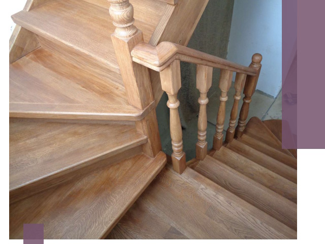 Дубовые лестницы под ключ в Искитиме: изготовление и монтаж