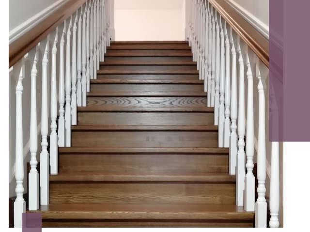 Лестницы из ясеня на заказ в Искитиме — изготовление и монтаж