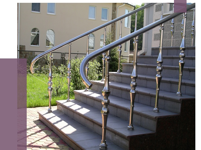 Перила для крыльца в Искитиме от 10702 руб. — монтаж ПРОЛЁТ-Скм