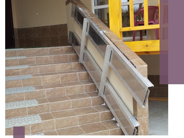 Откидные пандусы под ключ в Искитиме — монтаж и демонтаж