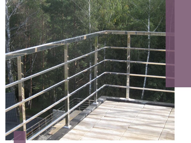 Парапеты из нержавеющей стали в Искитиме — изготовление и монтаж