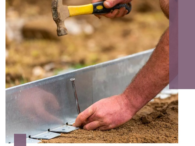 Монтаж металлических бордюров в Искитиме быстро и качественно