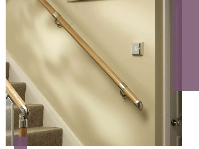 Монтаж пристенных поручней профессионально в Искитиме